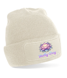 Holly-Day Patch beanie